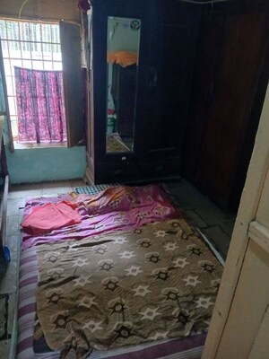 Bedroom in 4 BHK Villa at Krishna Kalina Market, Santacruz East – for Rent