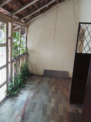 Balcony in 4 BHK Villa at Krishna Kalina Market, Santacruz East – for Rent