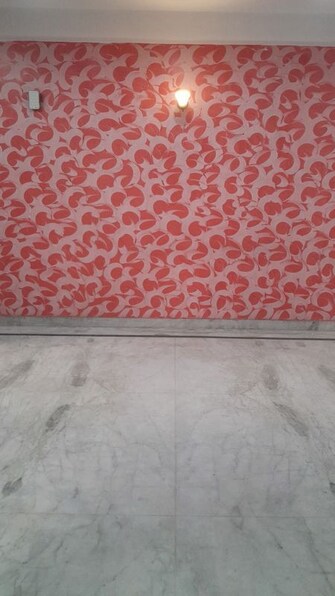 3 BHK +Independent House For Rent in Aman Plaza in Shakti Khand iv, Ghaziabad