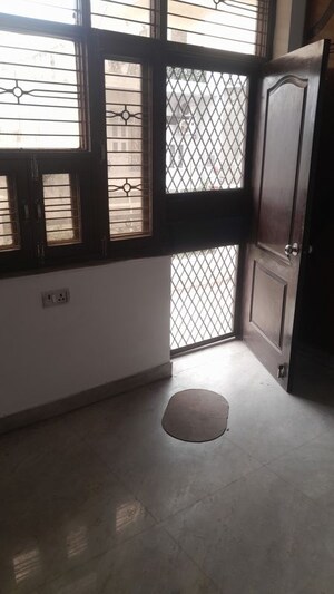 Kitchen in 3 BHK Independent House at Aman Plaza, Shakti Khand iv – for Rent