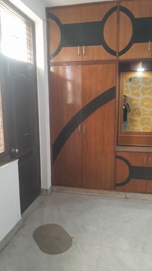 Furnished Amenities in 3 BHK Independent House at Aman Plaza, Shakti Khand iv – for Rent