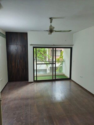 Room in 5 BHK Villa at LGCL Bamboo forest, Hosa Road – for Rent