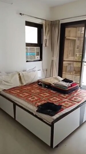 Bedroom in 2 BHK Apartment at Chembur – for Rent