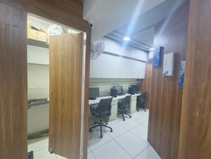  Office Space For Rent in Sun Westbank, Navrangpura