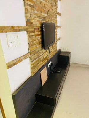 Furnished Amenities in 3 BHK Apartment at Amanora Sterling Towers, Hadapsar – for Rent