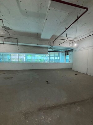  Showroom – Exterior View View at Wadhwa Trade Centre, Santacruz East - for Rent