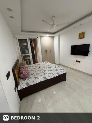 Bedroom in 3 BHK Apartment at Saket – for Rent