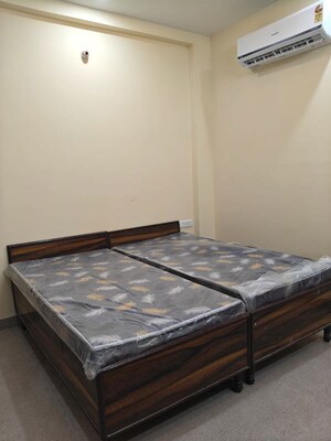 Bedroom in 1 BHK Builder Floor at Sector 42 – for Rent