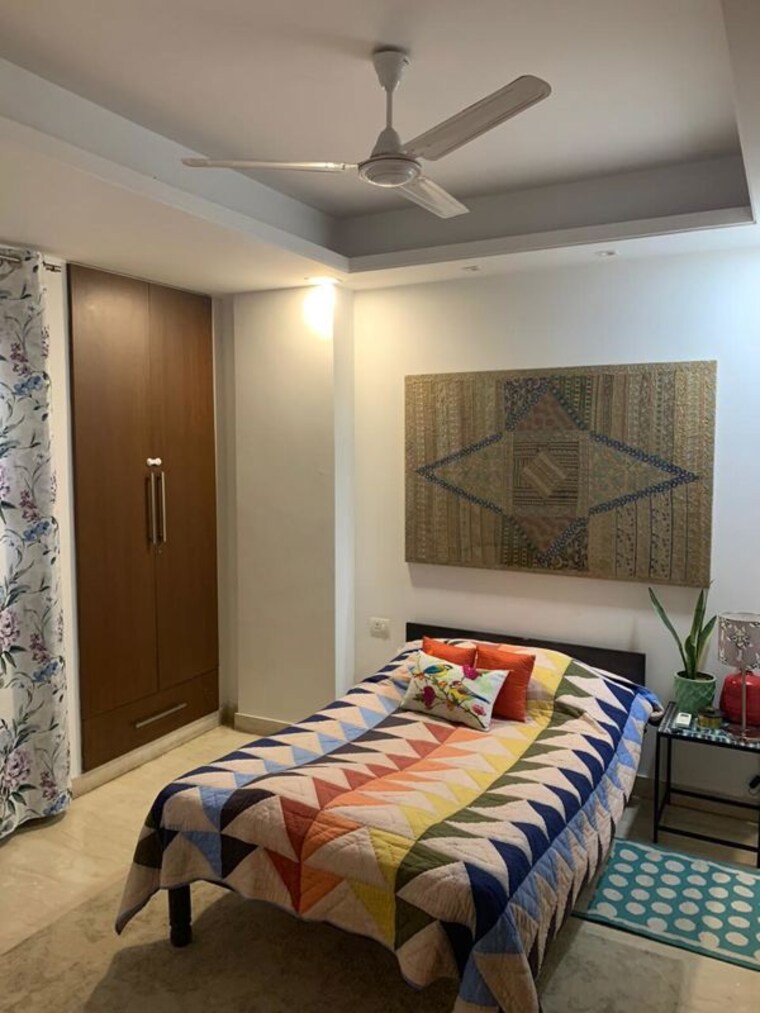 Bedroom, shivalik colony 3 Bedroom 1900 Sq.Ft. Builder Floor In Shivalik Colony Delhi 10707587