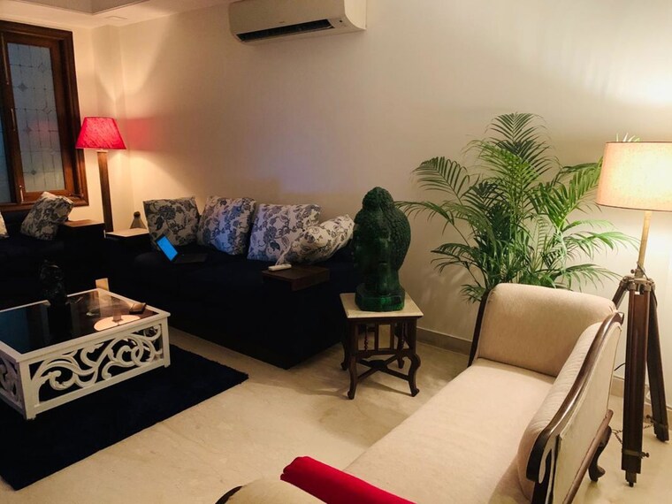 Bedroom, shivalik colony 3 Bedroom 1900 Sq.Ft. Builder Floor In Shivalik Colony Delhi 10707587