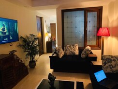 3 BHK +Builder Floor For Rent in Shivalik Colony