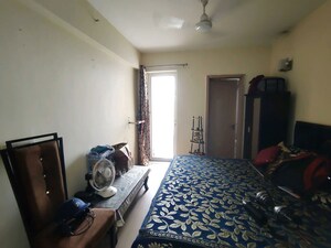 Bedroom in 3 BHK Builder Floor at Sector 23 – for Rent
