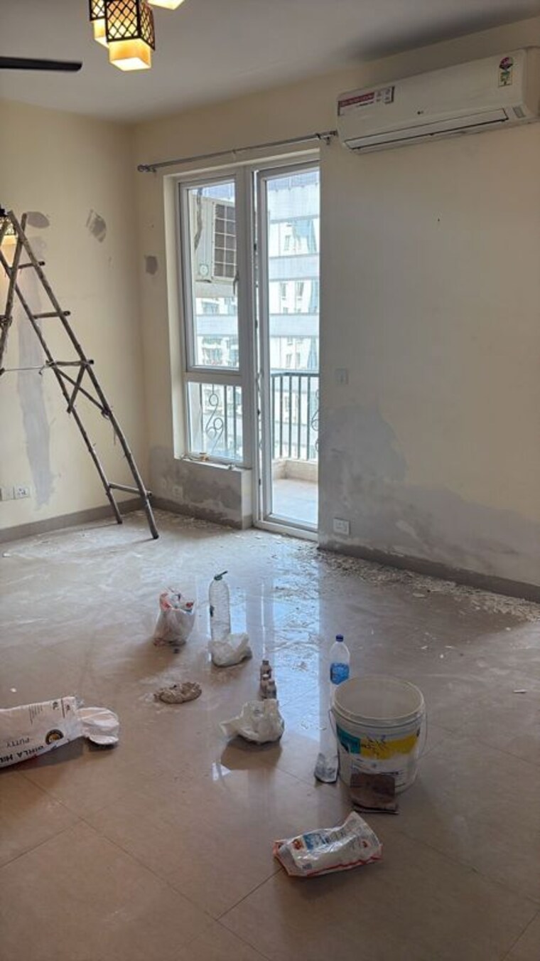 Bathroom, emaar-emerald-estate 3.5 Bedroom 1395 Sq.Ft. Apartment In Sector 65 Gurgaon 10707536