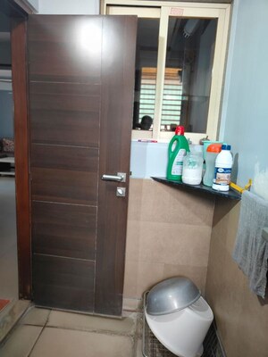 Attached Bathroom in 3 BHK Apartment at Shenbhai Nagar – for Sale