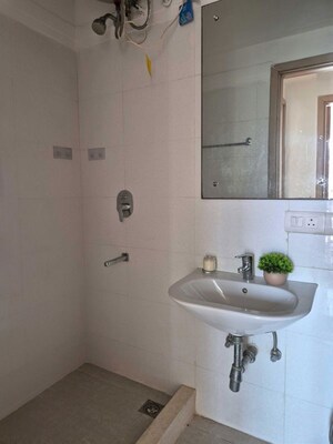 Bathroom in 3 BHK Builder Floor at Sector 21 – for Rent