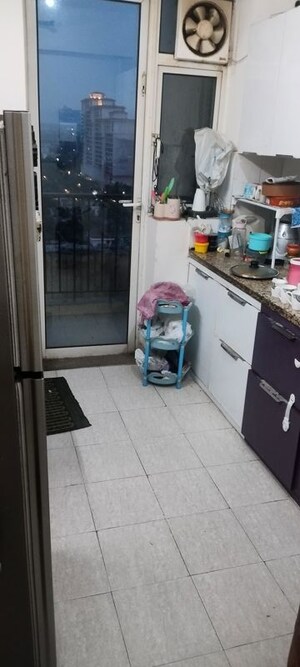 Parking in 2 BHK Builder Floor at Sector 23 – for Rent
