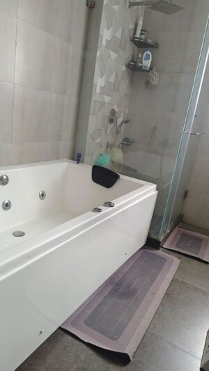 Bathroom in 2 BHK Builder Floor at Sector 21 – for Rent