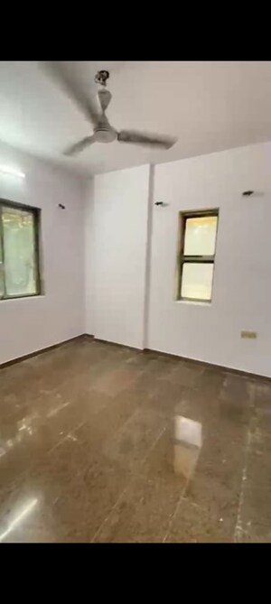 Room in 1 BHK Apartment at Dheeraj Savera 1, Borivali East – for Rent