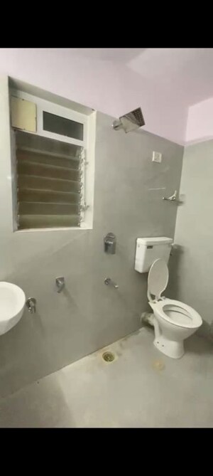 Bathroom in 1 BHK Apartment at Dheeraj Savera 1, Borivali East – for Rent
