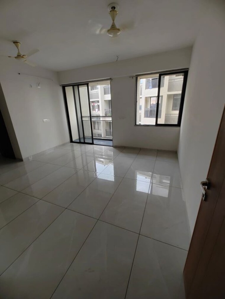 Room, keshar-kadam 3 Bedroom 1764 Sq.Ft. Apartment In Thaltej Ahmedabad 10707639