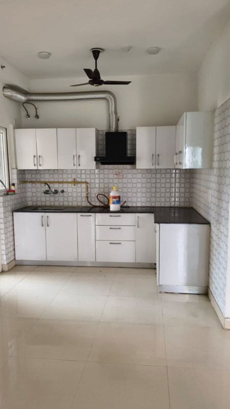 Kitchen, samridhi-luxuriya-avenue 3 Bedroom 1625 Sq.Ft. Apartment In Sector 150 Noida 10707670