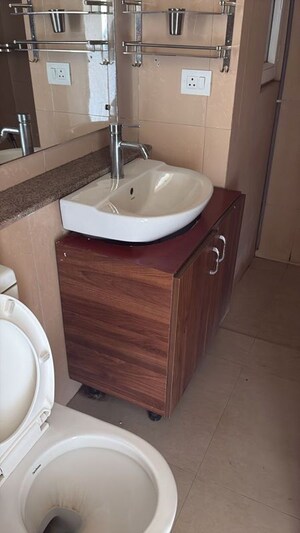 Bathroom in 2.5 BHK Apartment at Emaar Emerald Estate, Sector 65 – for Sale
