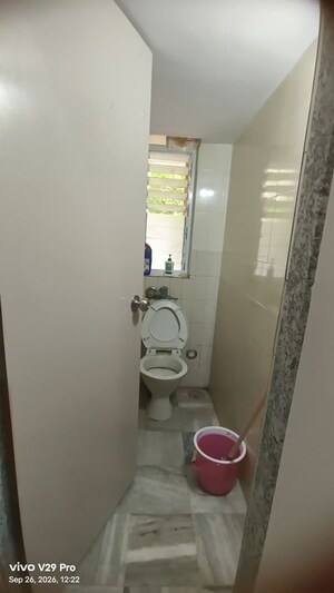 Bathroom in 1 BHK Apartment at Evening Glory, Chandivali – for Rent