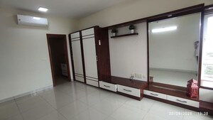 Room in 3 BHK Apartment at RMZ Galleria, Yelahanka – for Rent