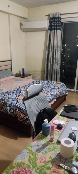 Bedroom in 2 BHK Builder Floor at Sector 23a – for Rent
