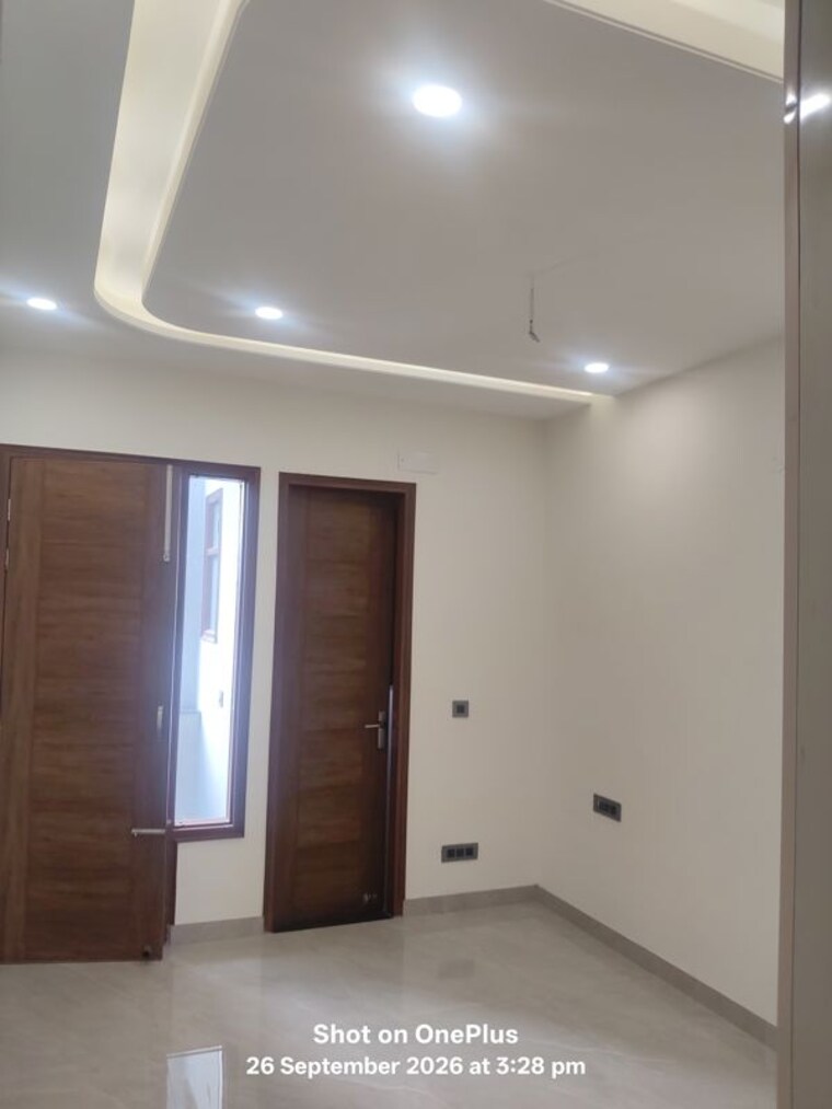 Room, ambala highway 4 Bedroom 113 Sq.Yd. Independent House In Ambala Highway Zirakpur 10707691
