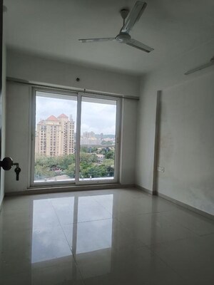 Bedroom in 3 BHK Apartment at Chembur – for Rent