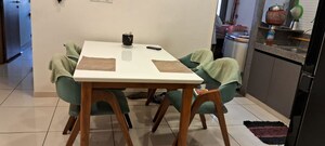 Team Area in 3 BHK Apartment at Satellite – for Sale