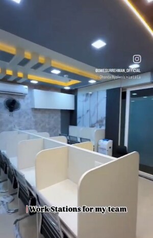  Office Space For Sale in Gaur City Mall, Sector 4 Greater Noida