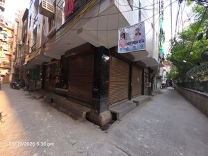  Shop For Rent in Laxmi Nagar