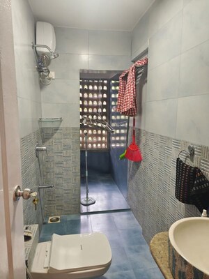 Team Area in 2 BHK Apartment at Jal Vayu Vihar Apartments, Powai – for Rent
