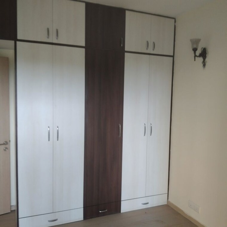 Room, sector 21 4 Bedroom 2200 Sq.Ft. Builder Floor In Sector 21 Gurgaon 10707787