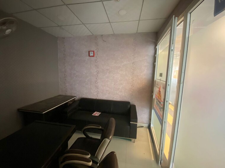 Kitchen, gaur-city-mall Commercial Office Space 150 Sq.Ft. In Sector 4 Greater Noida Greater Noida 10707781