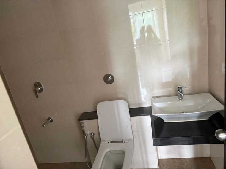 Bathroom, puravankara-purva-zenium 2 Bedroom 1062 Sq.Ft. Apartment In Hosahalli Bangalore 10707798
