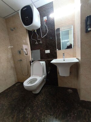 Bathroom in 4 BHK Apartment at Emaar Emerald Floors Premier, Sector 65 – for Rent