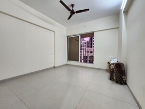 Room in 2 BHK Apartment at Majestic Kedarnath Apartments, Chembur – for Rent
