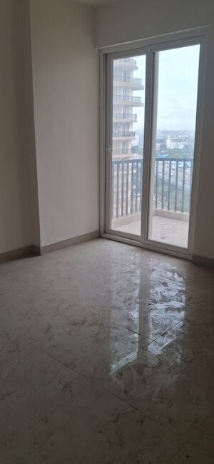 3 BHK Apartment For Sale in Sector 107