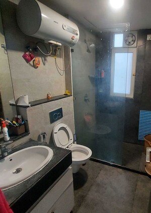 Team Area in 4 BHK Builder Floor at Sector 23 – for Rent