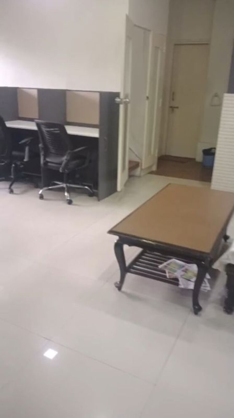 Team Area, sola Commercial Office Space 1643 Sq.Ft. In Sola Ahmedabad 10707827