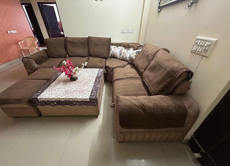 Living Room, aims-golf-city 3 Bedroom 1350 Sq.Ft. Apartment In Sector 75 Noida 10707777