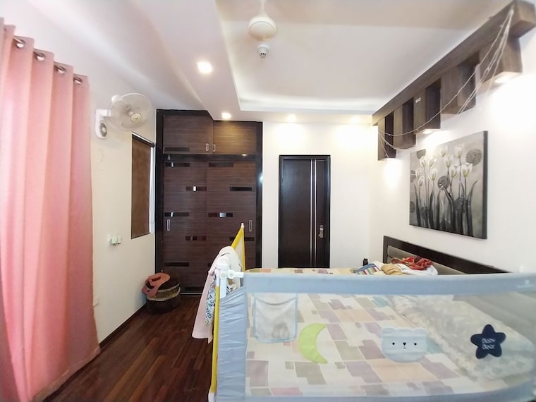 Bedroom, sector 21 4 Bedroom 2140 Sq.Ft. Builder Floor In Sector 21 Gurgaon 10707832