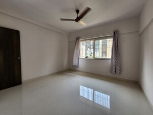 Room in 2 BHK Apartment at Sun United Eldora, Chembur – for Rent