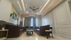Living Room in 4 BHK Builder Floor at Sector 23 – for Rent