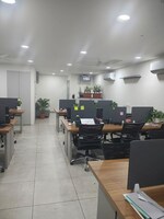 1510 Sq.Ft. Office Space in Shrinand Nagar