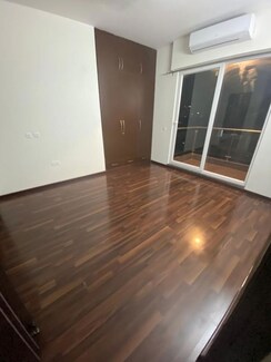 4 BHK +Builder Floor For Rent in Sector 23A