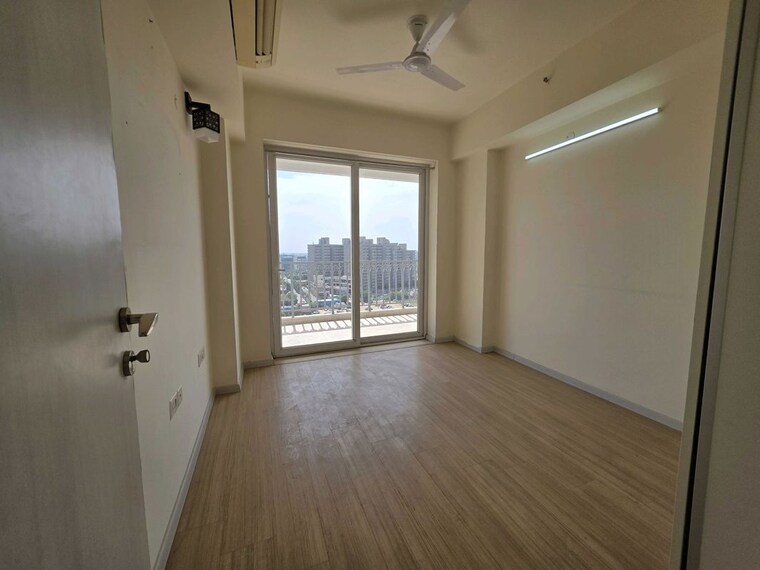 Room, sector 21 4 Bedroom 2120 Sq.Ft. Builder Floor In Sector 21 Gurgaon 10707876